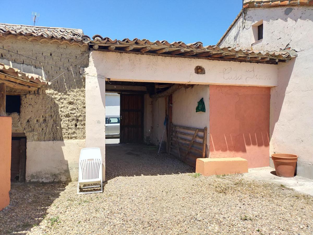 Fuente el Sauz La Casa Del Abuelo Simonゲストハウス エクステリア 写真