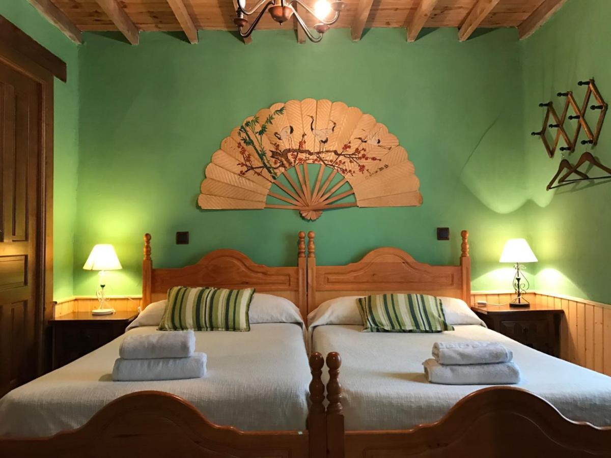 Fuente el Sauz La Casa Del Abuelo Simonゲストハウス エクステリア 写真