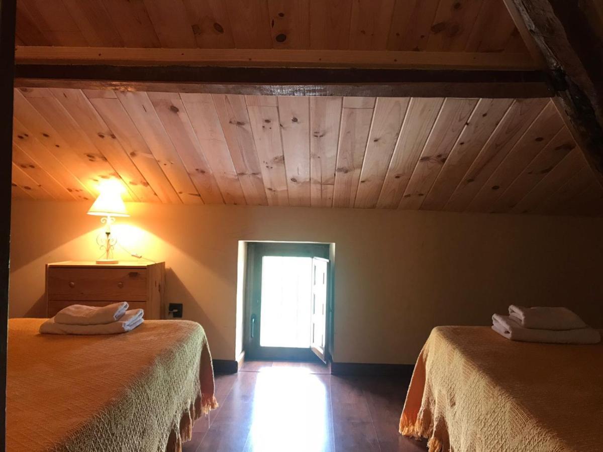 Fuente el Sauz La Casa Del Abuelo Simonゲストハウス エクステリア 写真