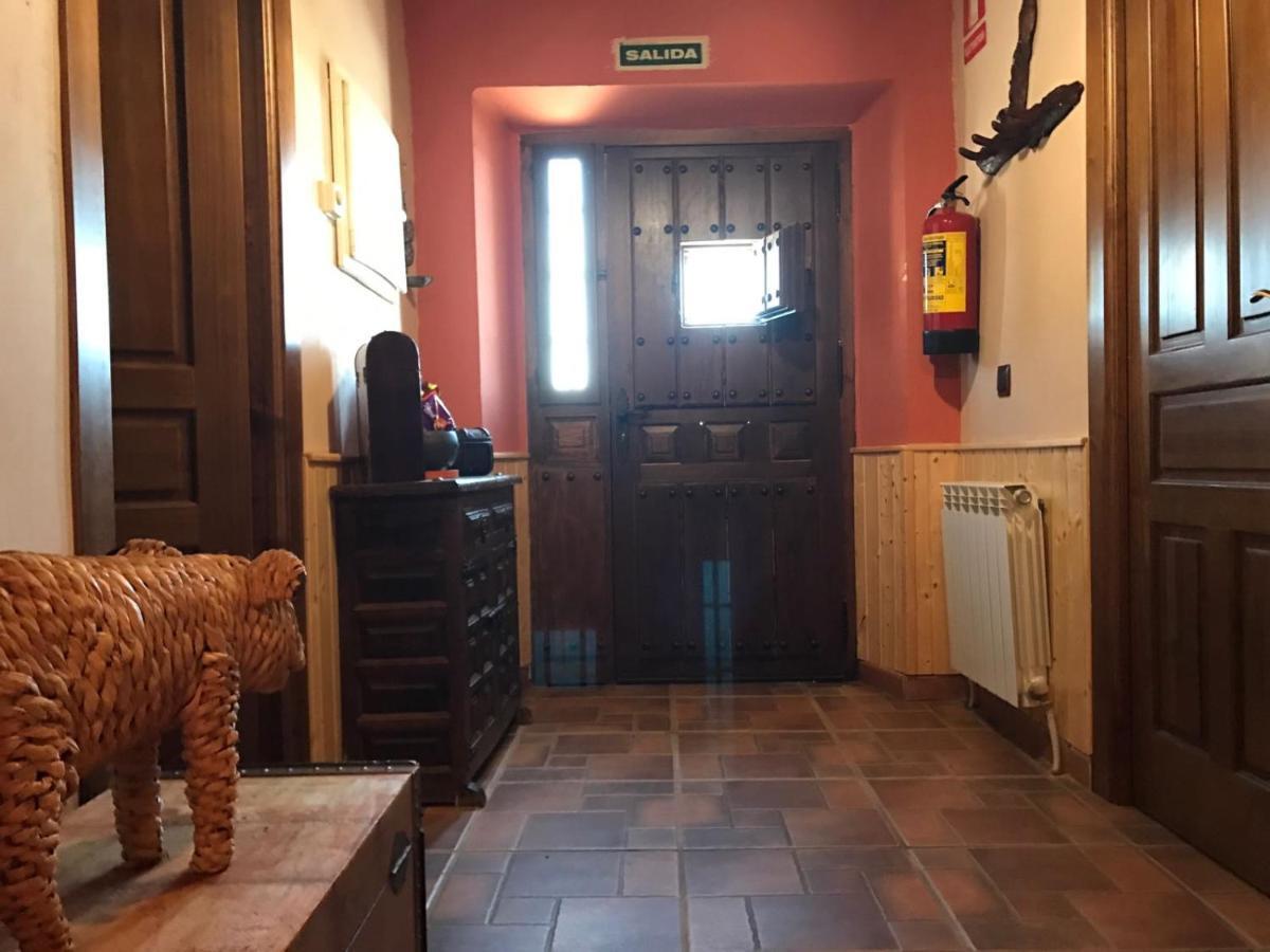 Fuente el Sauz La Casa Del Abuelo Simonゲストハウス エクステリア 写真