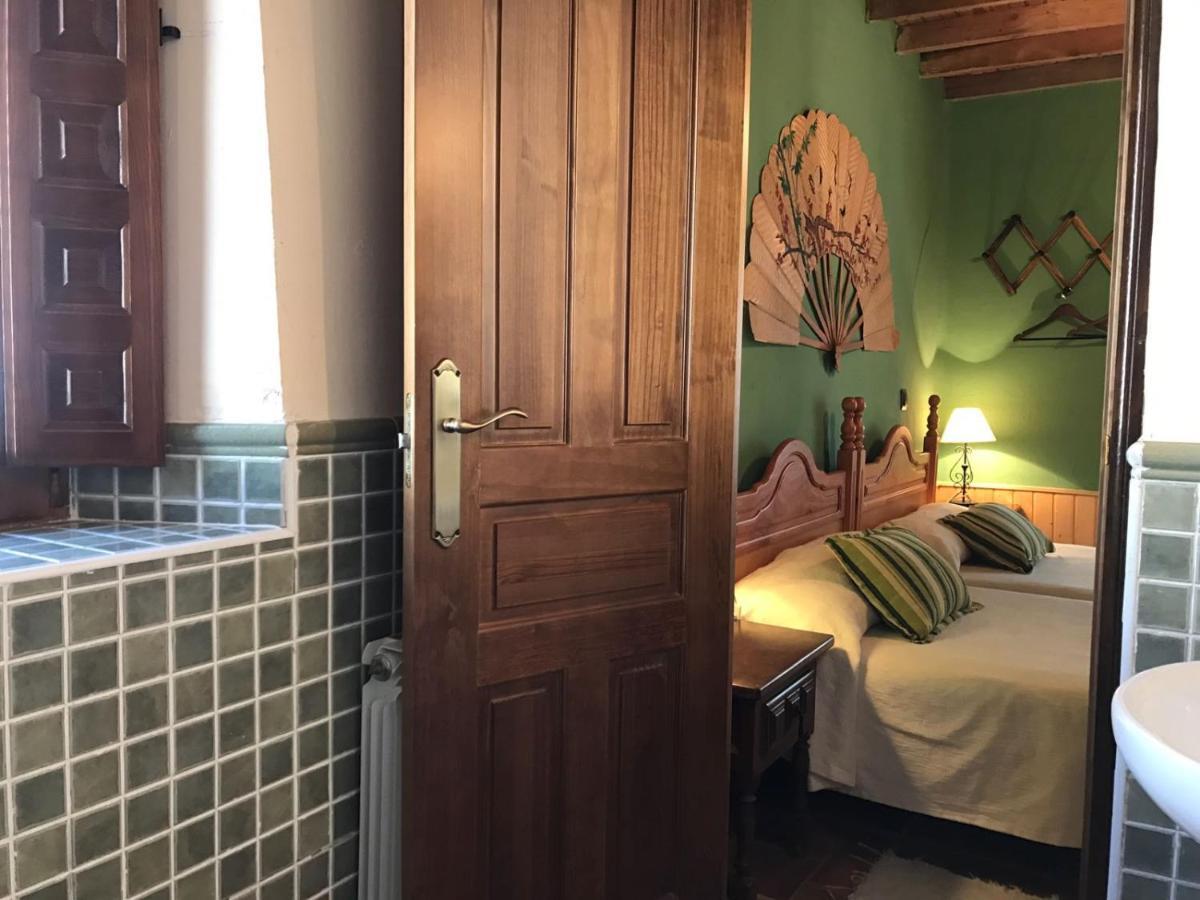 Fuente el Sauz La Casa Del Abuelo Simonゲストハウス エクステリア 写真